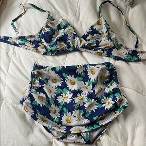 Navy Daisy Floral Bikini Top